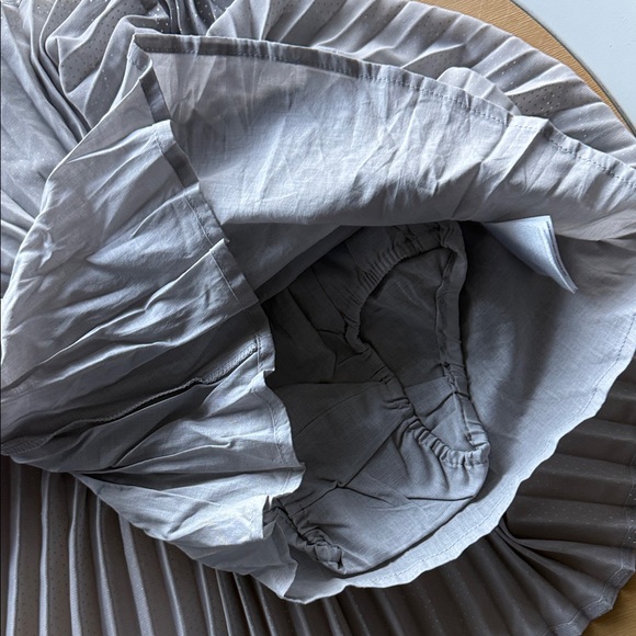 Baby gap sparkle silver polka dots Elegant Gray Pleated Kids Dress - Picture 5 of 6